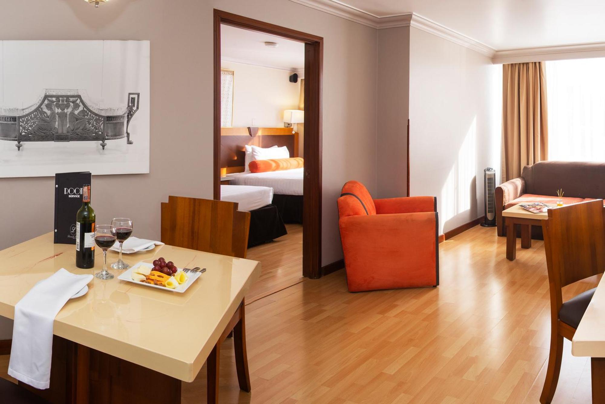 Hotel Lancaster House Bogotá Zewnętrze zdjęcie